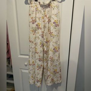 American eagle floral pants small